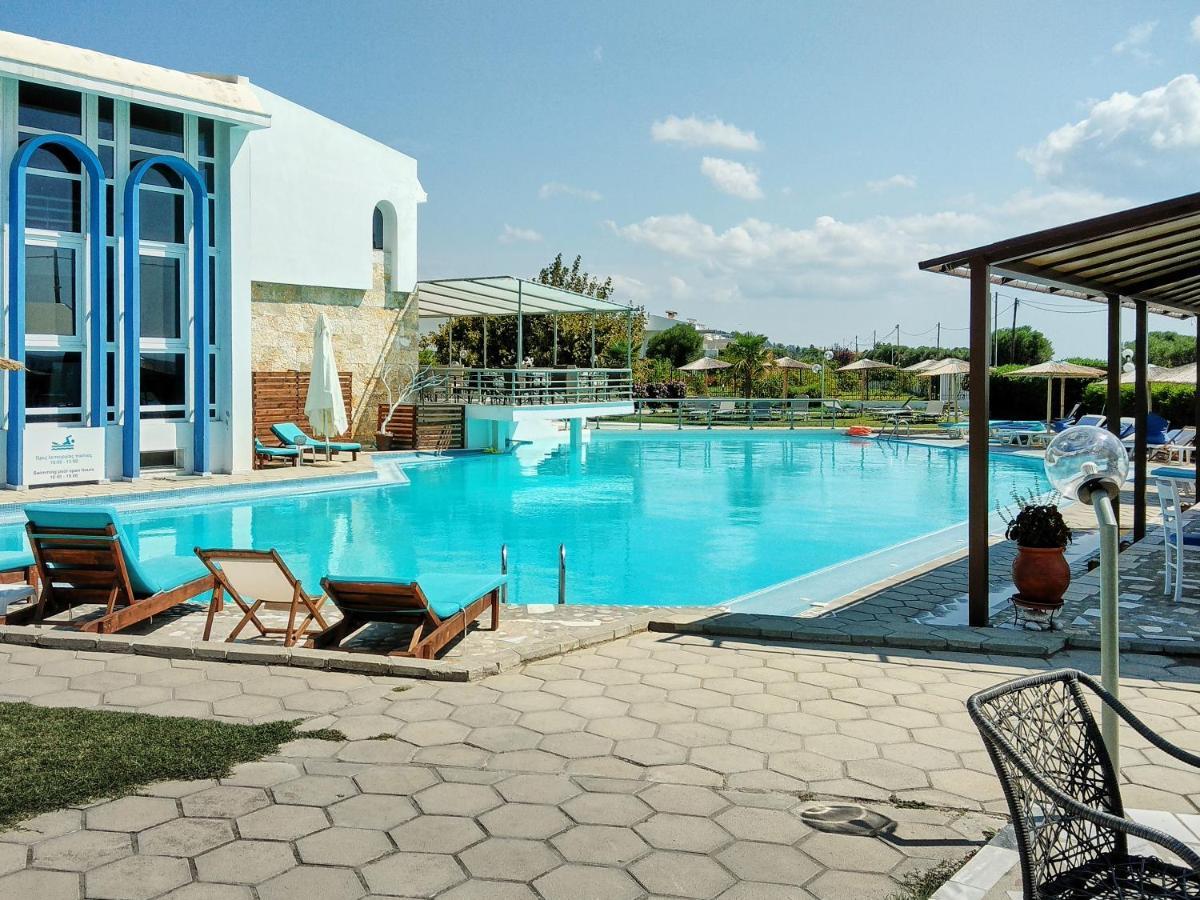 Skion Palace Beach Hotel-Bungalows & Boutique Hotel Nea Skioni Eksteriør billede