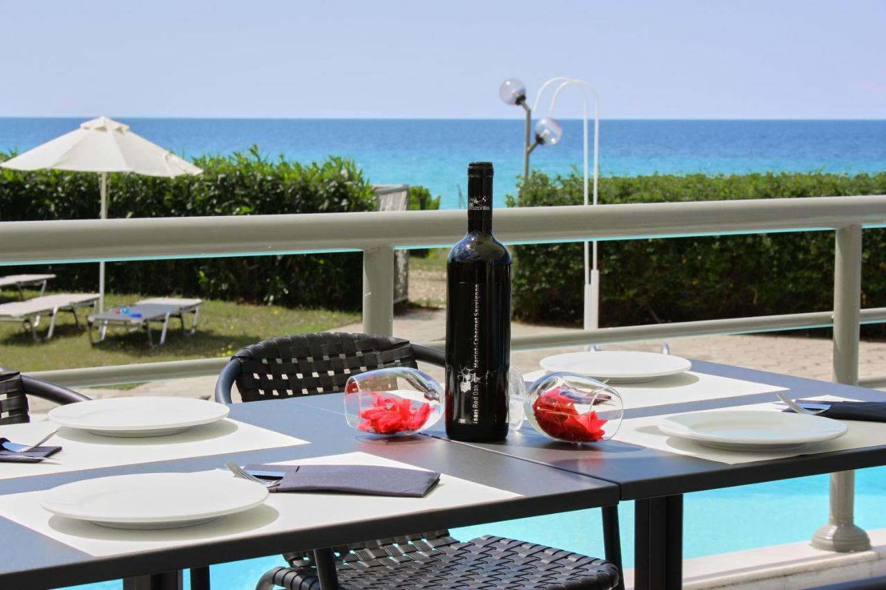 Skion Palace Beach Hotel-Bungalows & Boutique Hotel Nea Skioni Eksteriør billede